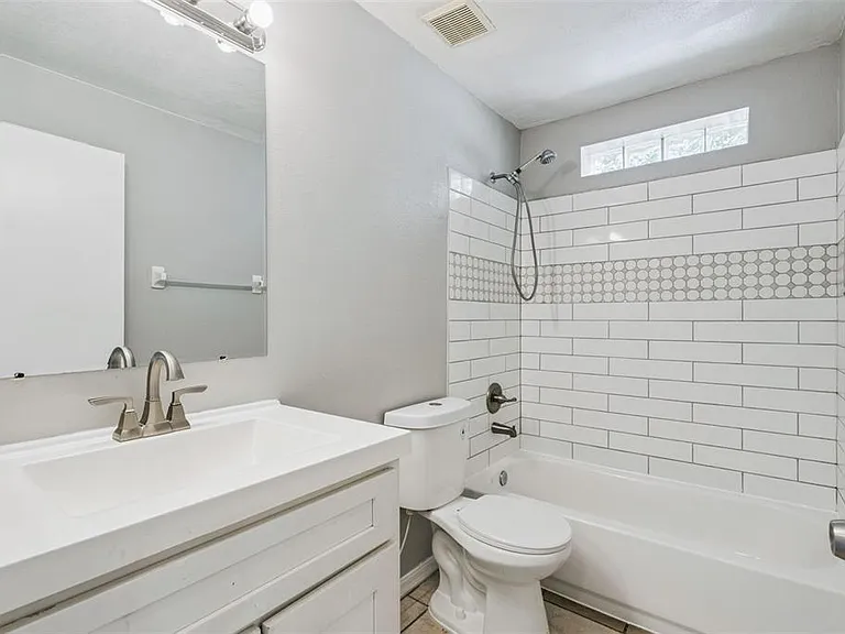 5235 Florida Holly Dr — Photo 17