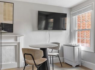 12-14 Derne St #101, Boston, MA 02114