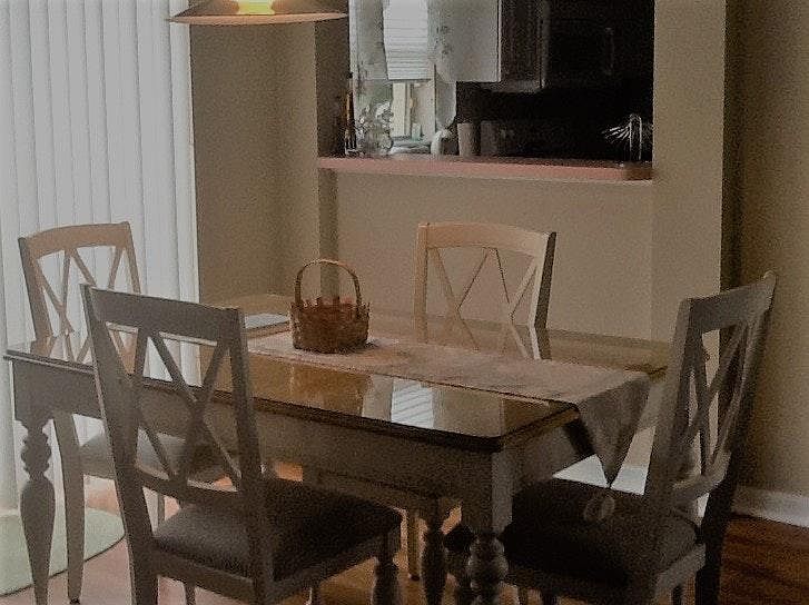 glass dining rm table