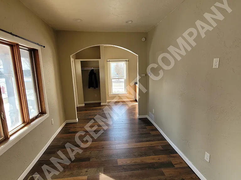 513 W Beacon Ave #513A — Photo 2