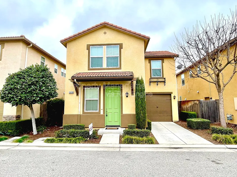 3628 Elevations Way
