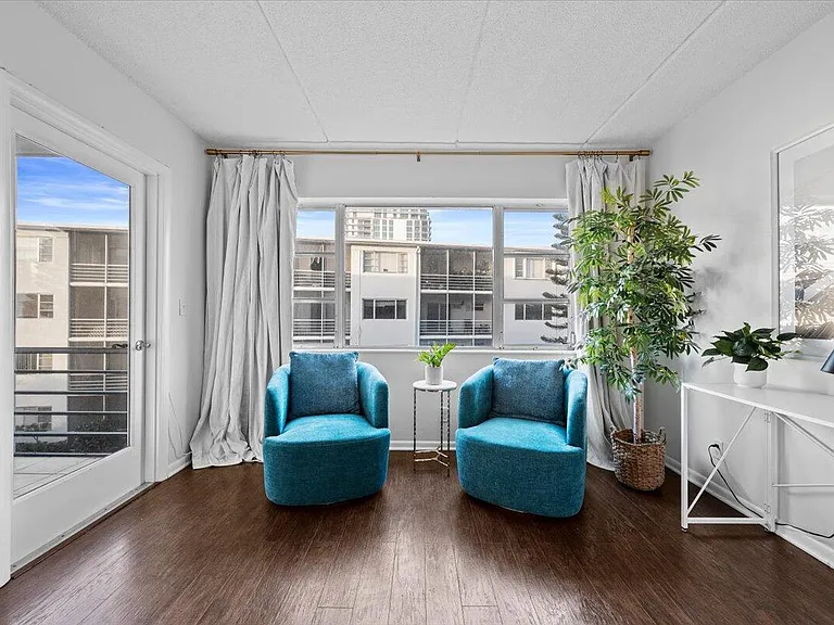 4500 N Flagler Dr #D16 — Photo 10