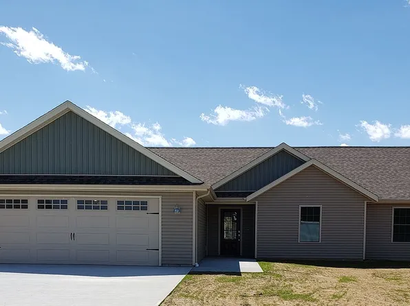 11403 Apache Ln, Carterville, IL 62918