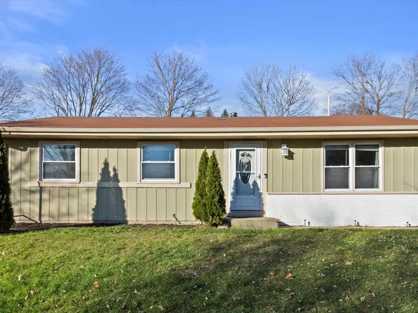716 Chicory ROAD, Burlington, WI 53105