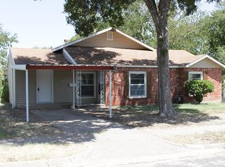 2703 Jackson Dr, Gatesville, TX 76528