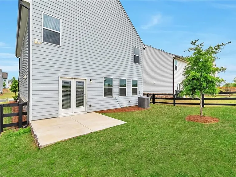 118 Briarwood Dr — Photo 6