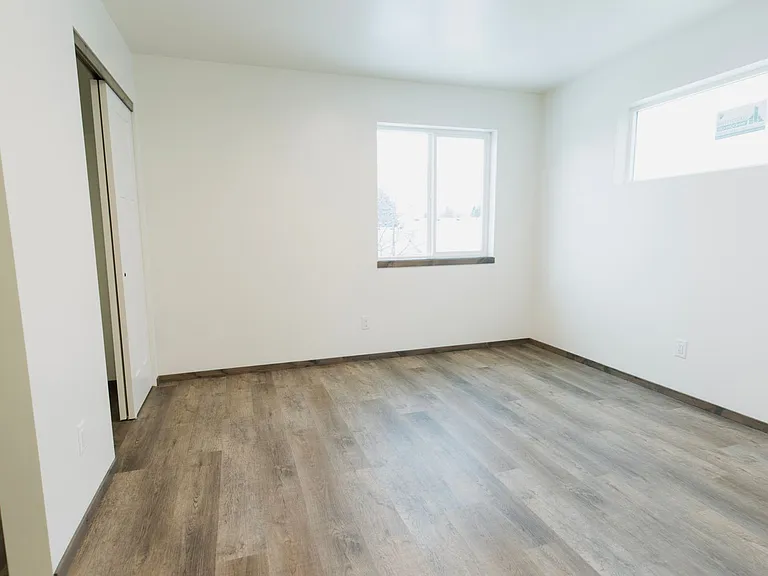 9651 N Buttercup Ln — Photo 10