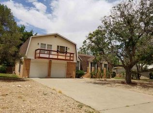 805 Twin Diamond Rd, Roswell, NM 88201