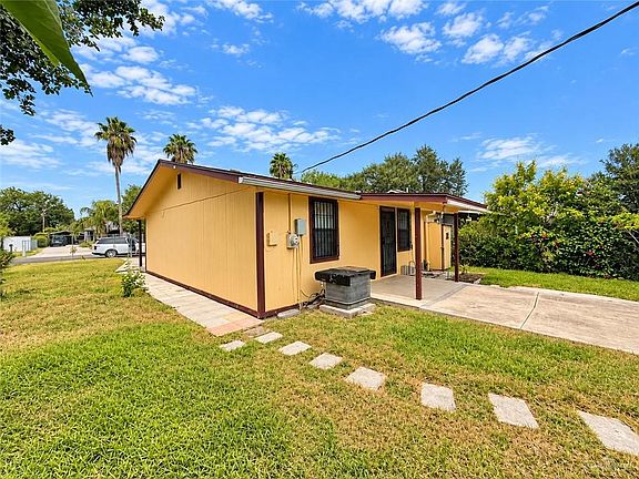 5th image of 22823 N Angel St