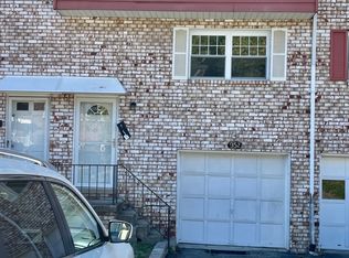 952 Academy Heights Dr #952, Greensburg, PA 15601