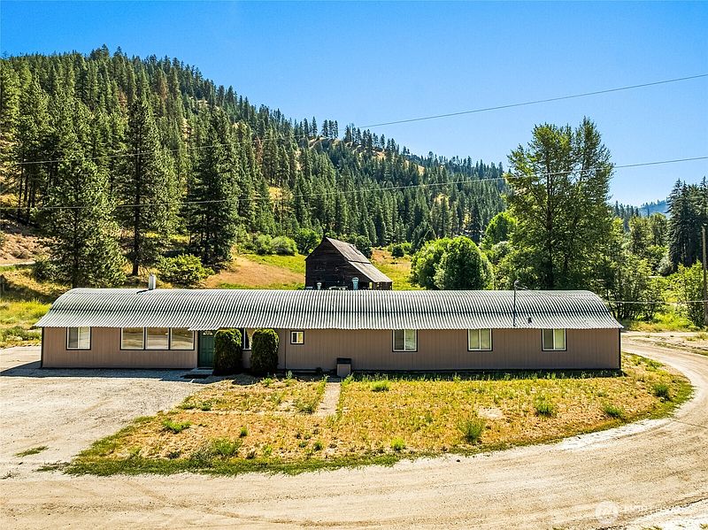 2nd image of 10547 Merry Canyon Road