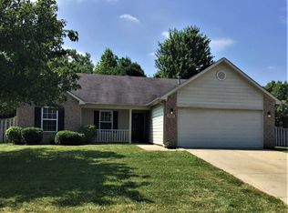 5669 Southern Mist Dr, Indianapolis, IN 46237