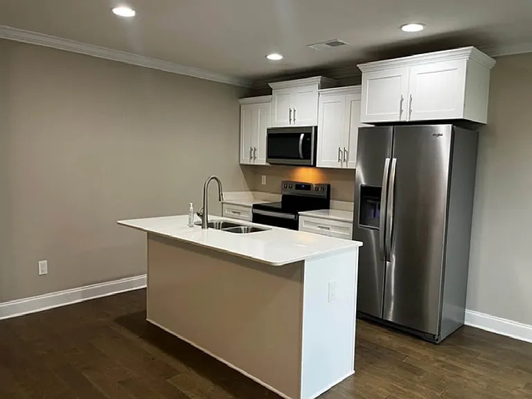 119 Livingston Way — Photo 3