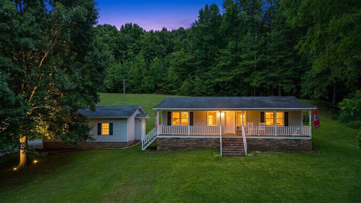 5719 Minor Hill Hwy, Goodspring, TN 38460 | Zillow