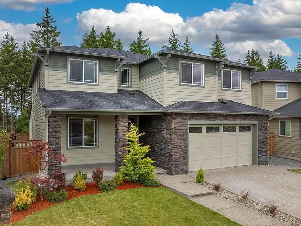1st image of 13617 196th Ave E