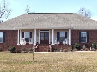 6 Docs Ln, Ellisville, MS 39437