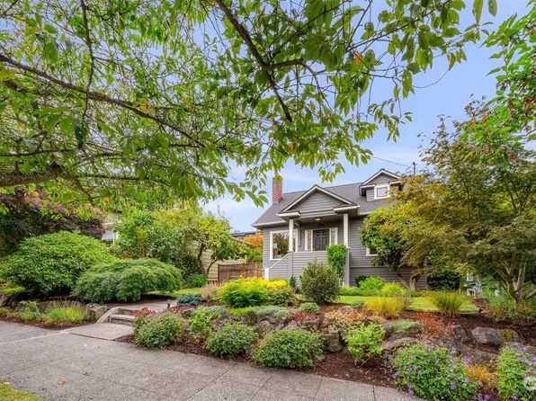 1525 42nd Avenue SW, Seattle, WA 98116