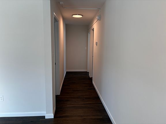 4th image of 103 & 105 Flatbush Camp Rd #6