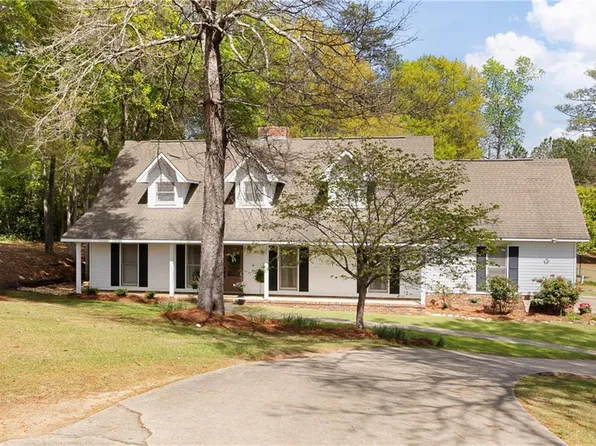 4002 27th Ave, Phenix City, AL 36867