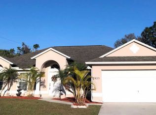 3925 SW Helmlinger St, Port Saint Lucie, FL 34953