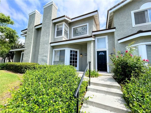 330 Fallingstar #48, Irvine, CA 92614