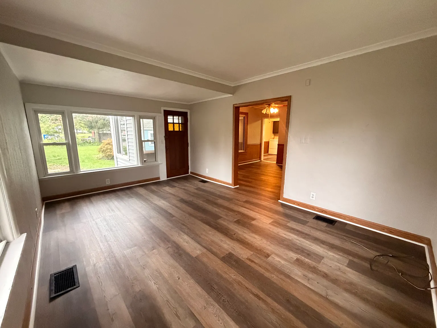3 bed, 1136 sqft, $1,125 — Photo 2