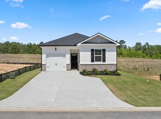 2012 Chromite Dr, Graniteville, SC 29829