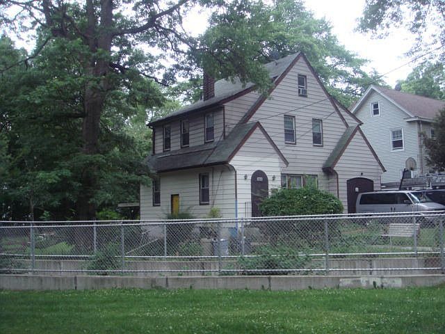 242 E.5th Ave.Roselle