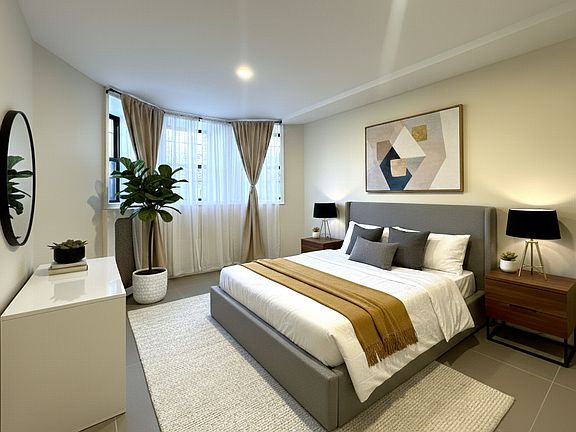 2nd image of 472 Irving Ave #1B