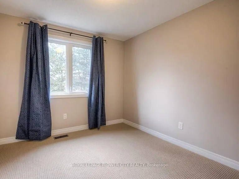 308 Pineland Pl — Photo 6