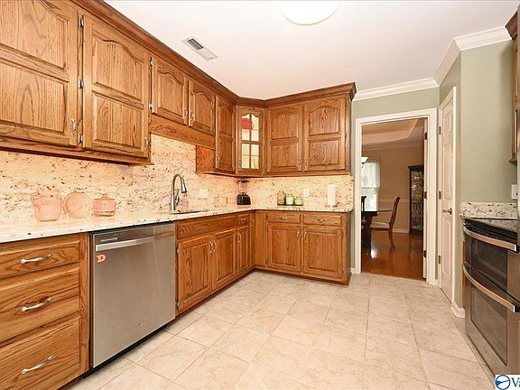 4th image of 138 Lovvorn Ln