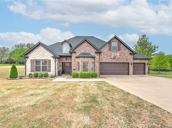 1469 Asbury Ave, Springdale, AR 72762