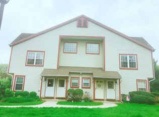352 Andover Pl, Robbinsville, NJ 08691