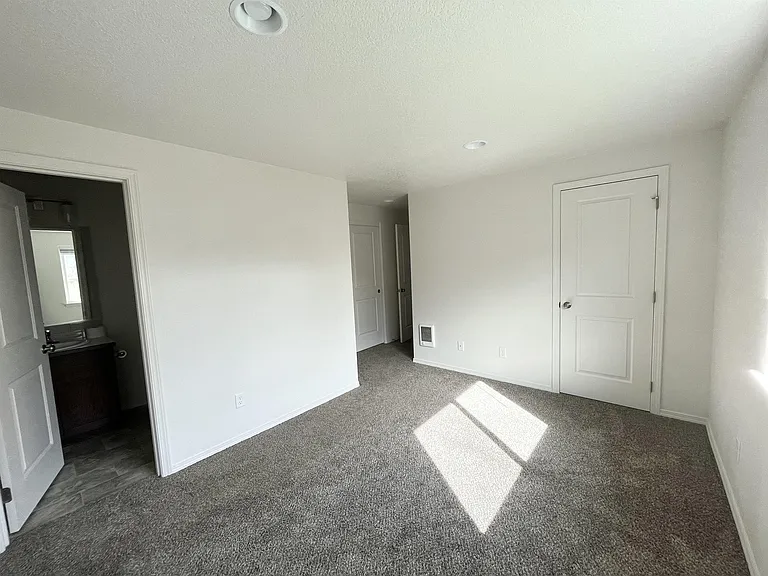 3544 Hickory Ave — Photo 7