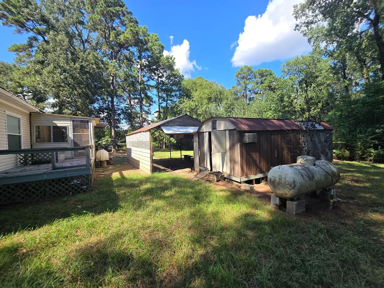3 bed, 2.0 bath, 1344 sqft, $1,500 — Photo 3