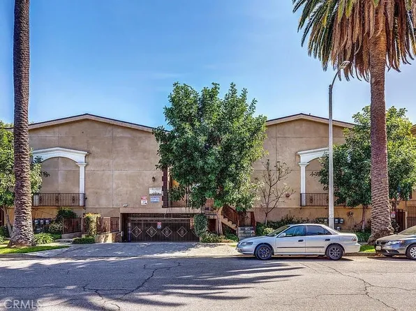 14618 Gilmore St Unit 16, Van Nuys, CA 91411