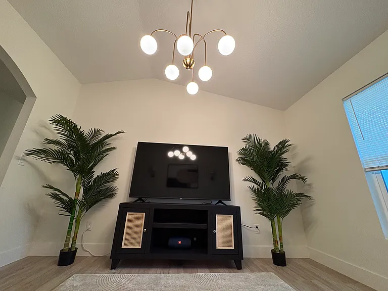 3327 Carlisle Ave S — Photo 13