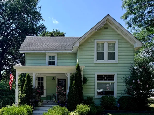 541 Union St, Milford, MI 48381