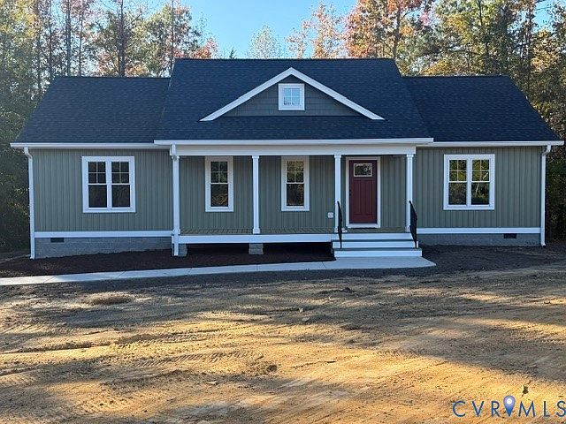 1st image of 745 Gully Tavern Rd