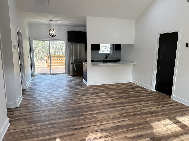 6408 Bishop Ave — Photo 4