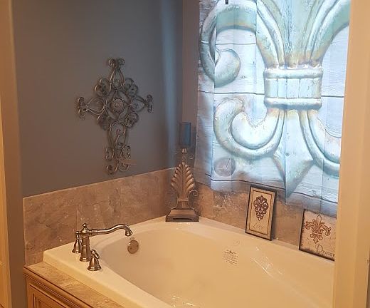3rd image of 215 Notting Hill Way