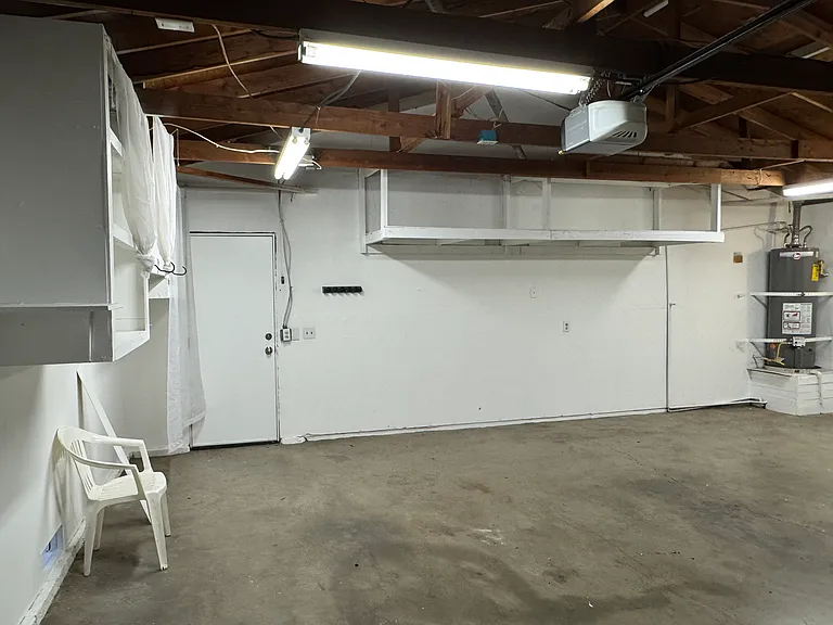 15840 Rainbow Dr — Photo 40