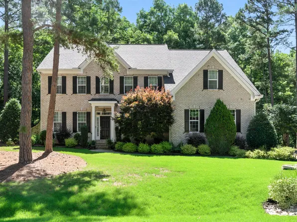83 Calabria Ct, Clayton, NC 27527