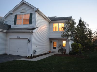 17869 W Salisbury Dr #150-17, Gurnee, IL, 60031