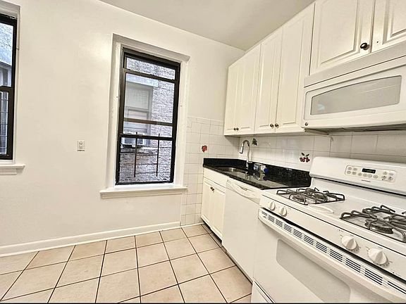 5th image of 251 W 81st St #4T