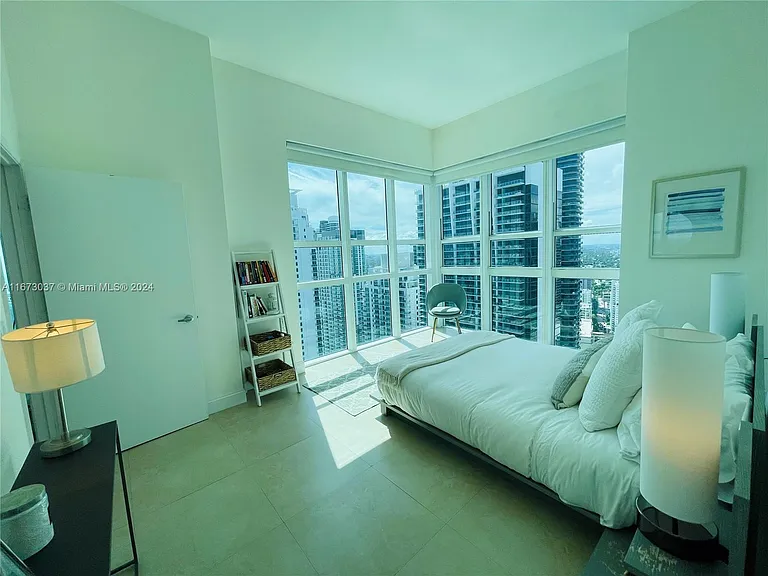 951 Brickell Ave #4211 — Photo 19