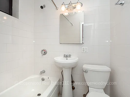 Rented by Copperwood Real Estate | media 7