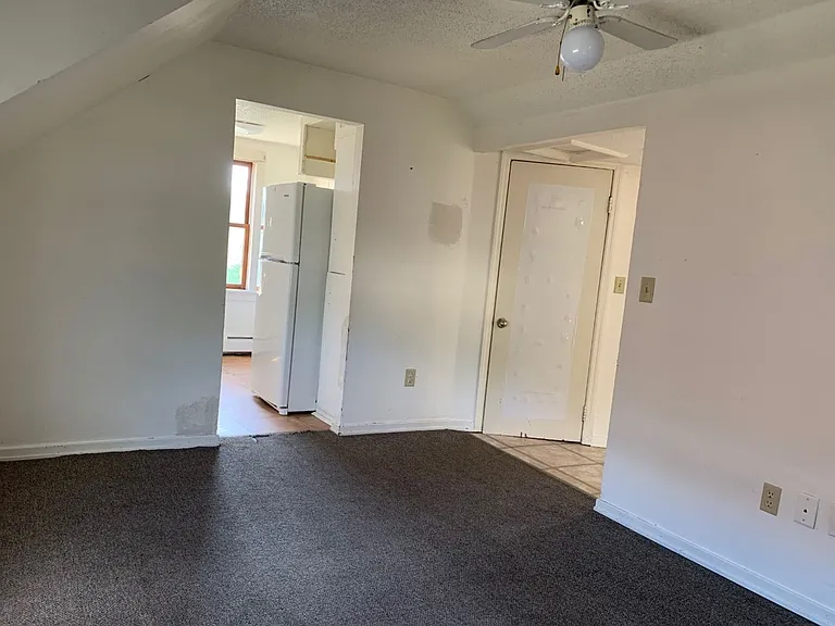 1120 Pine St — Photo 14