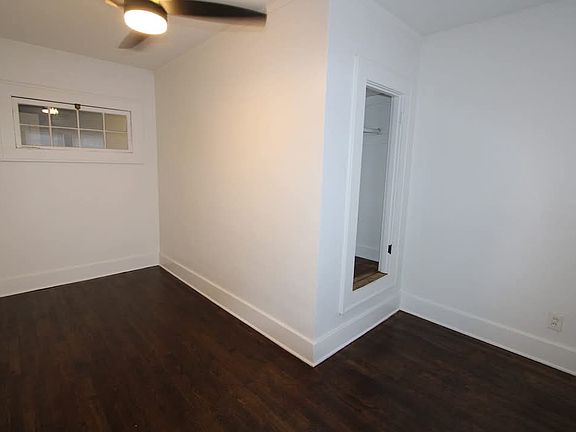 2nd image of 1020 25th St #3
