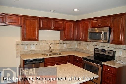 1st image of 602 Grasswren Way